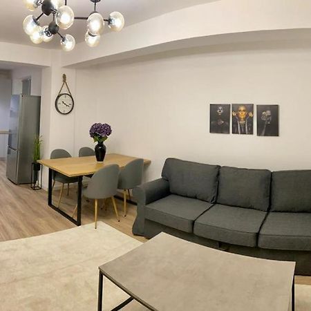 Apartmán Downtown Flat 1 Blaj Exteriér fotografie